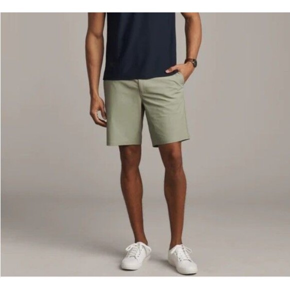 Rhone Men's 9" Commuter Shorts  Sage Green Athletic Performance Casual Fit Flex - Picture 2 of 6